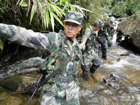 【我和軍隊(duì)的不解之緣】向邊疆戰(zhàn)士致敬！他們用青春和生命捍衛(wèi)祖國邊疆每一寸領(lǐng)土