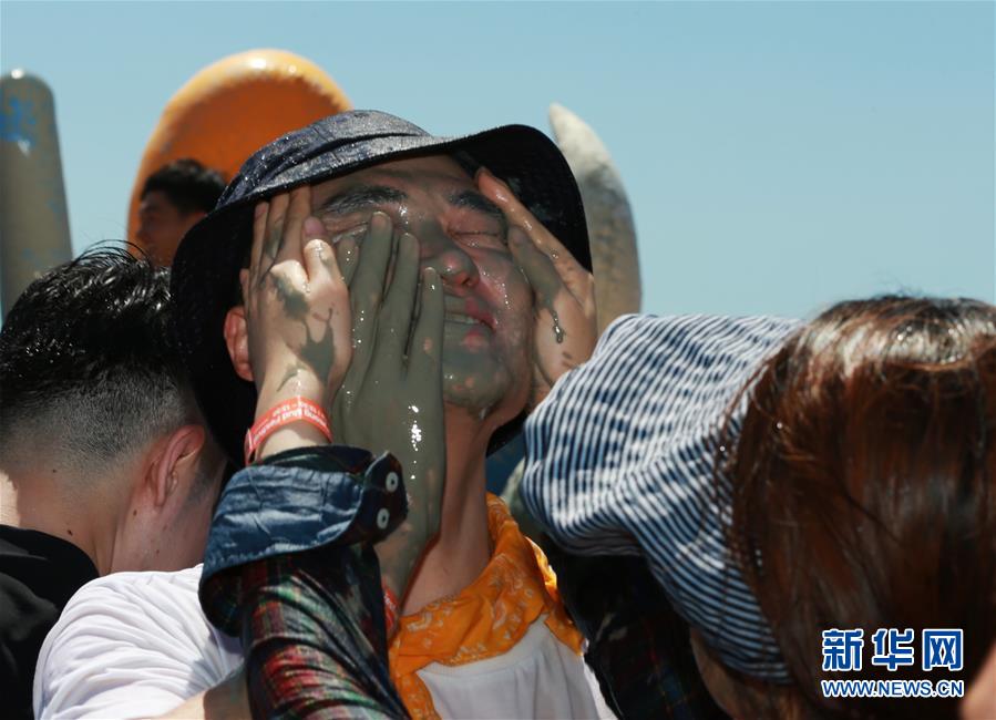 來韓國保寧泥漿節(jié)過激情夏日